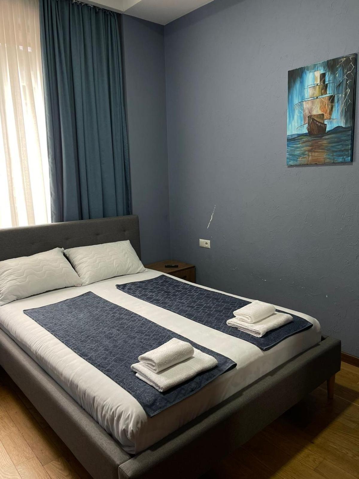 Apartment Anzi バトゥーミ エクステリア 写真